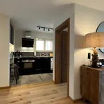 Apartament Zenith Views By Luxury