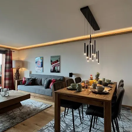 아파트 Zenith Views By Luxury *