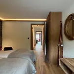 Zenith Views By Luxury