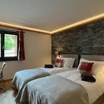 Lägenhet Zenith Views By Luxury *